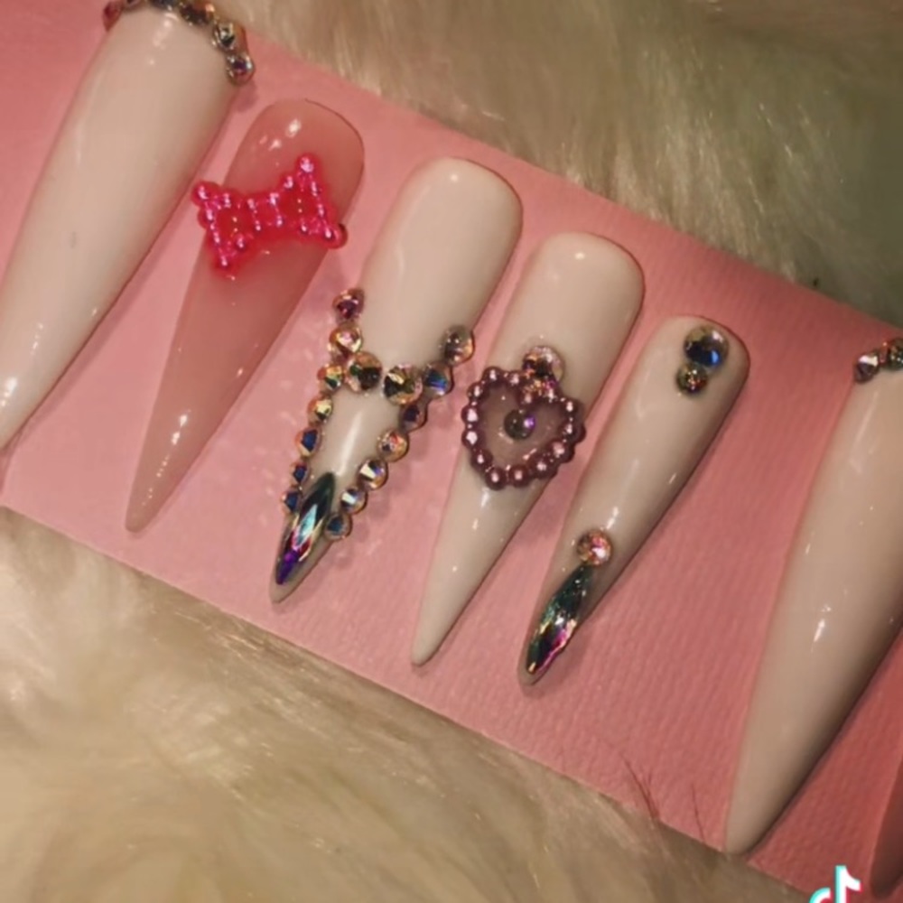 ALL acrylic reusable press ons